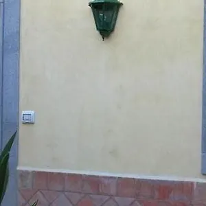https://la-durlindana-bb.sicilyhotelsitaly.net