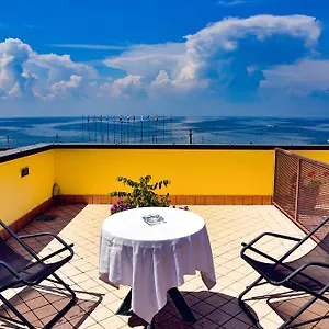 https://hotel-ristorante-miralago.hotelinveneto.com