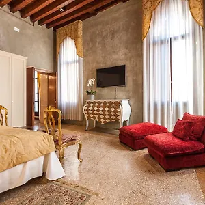 https://ca-cappellis-bb.hotelinveneto.com